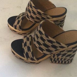 Tory Burch size 7 Platform sandals